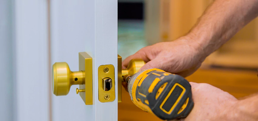 Local Locksmith For Key Fob Replacement in Oak Park