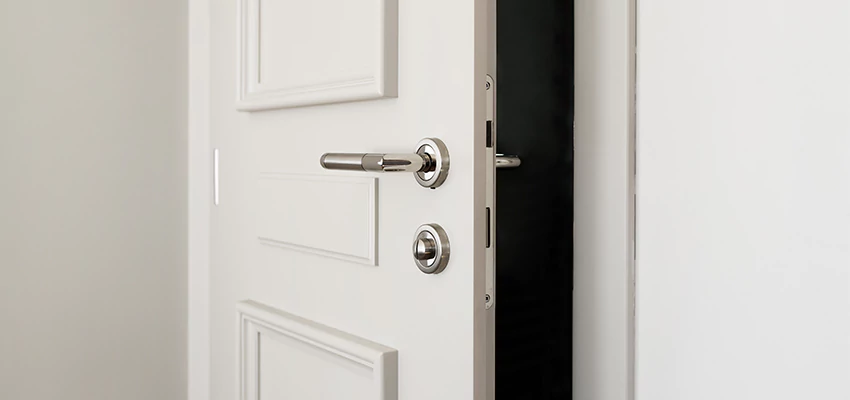 Folding Bathroom Door With Lock Solutions in Oak Park