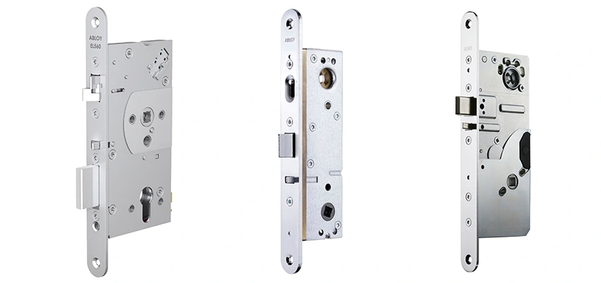 ASSA-Abloy Locks Hinge Repair in Oak Park